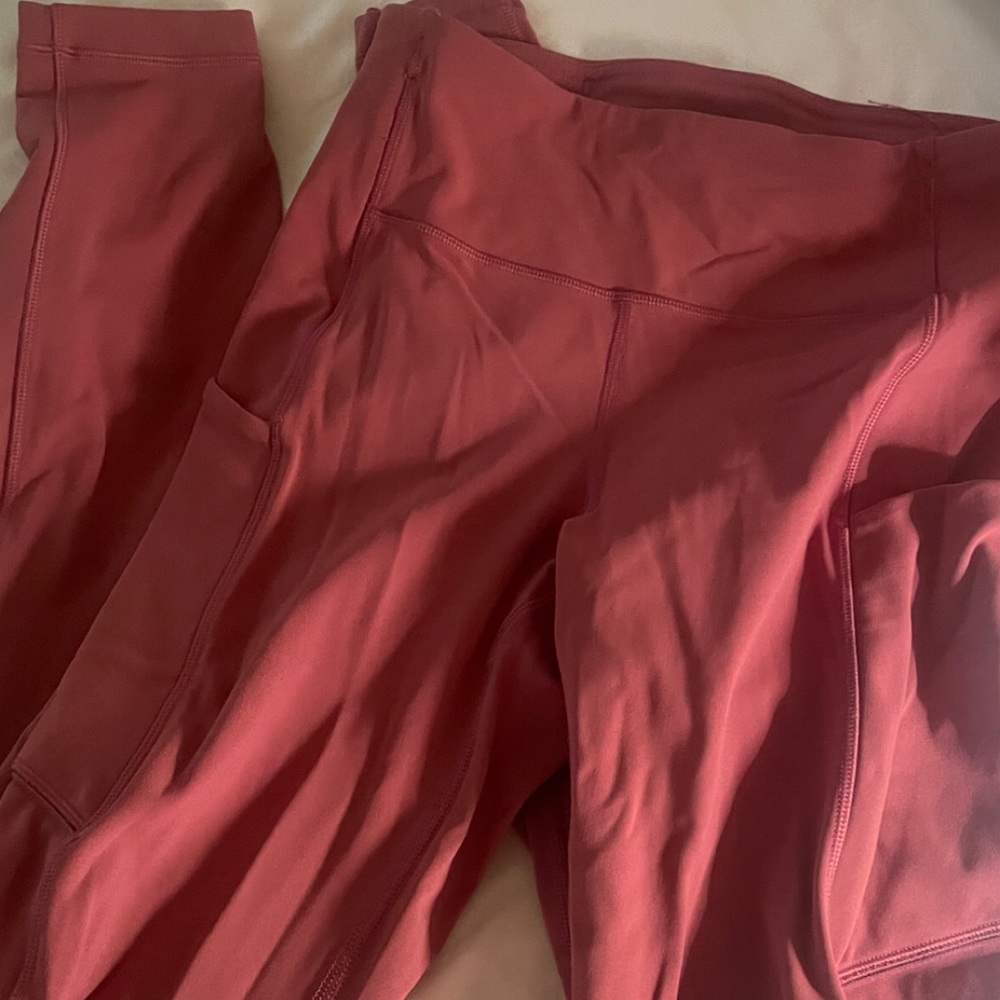 Pink/mauve lulu leggings size 4